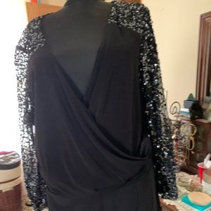 Adrianna Pappel , Semi Formal, Cocktail Dress, Black, Split Surplice Neck.